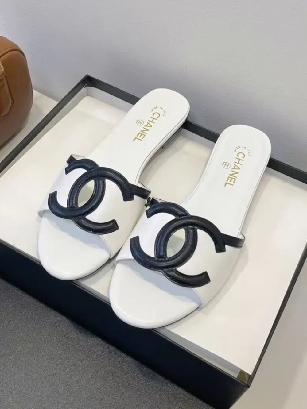 CHANEL​​​​ chanel slip‑on